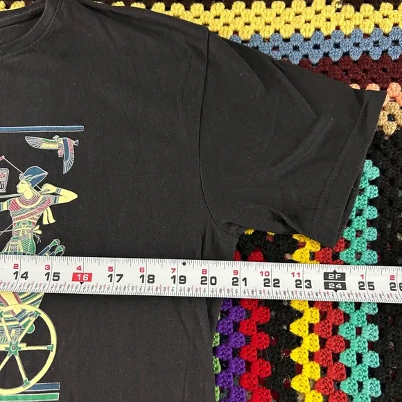 Vintage 90s Egypt Hieroglyphics Pharaoh Unisex Ancient Horse Chariot Bat… - Picture 8 of 11